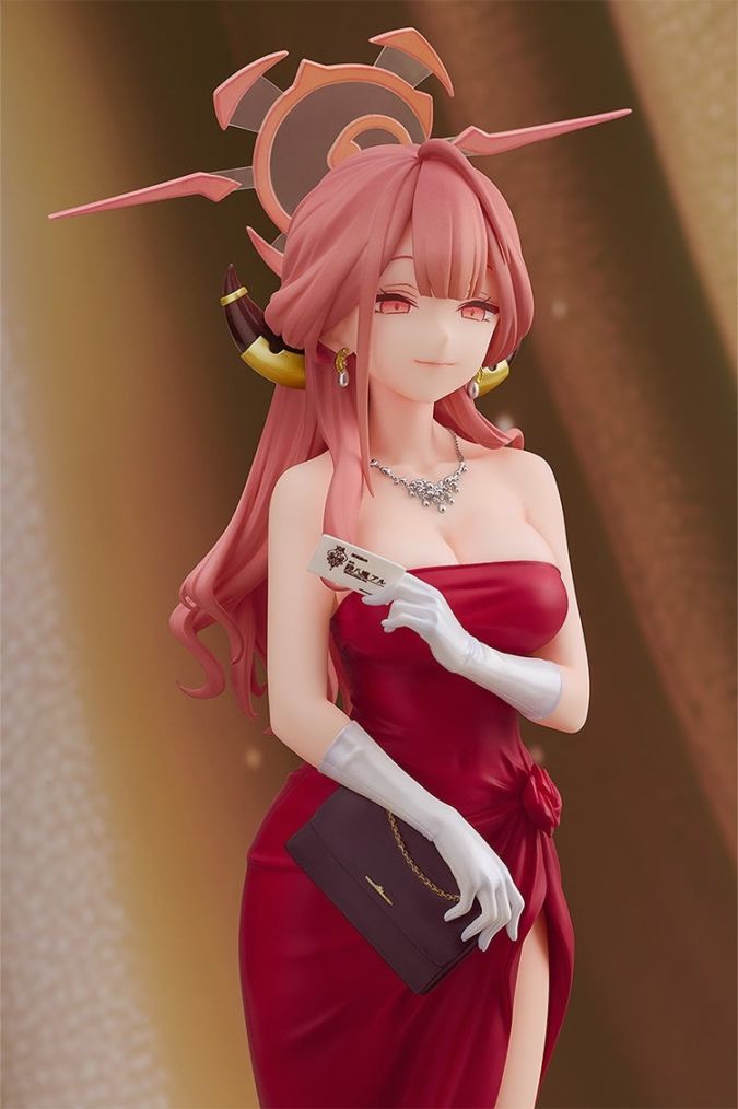 Aru (Dress Ver.) 1/7 Scale Complete Figure - Blue Archive